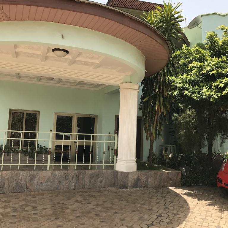 Suus Rahma Guest House & Apartments Accra Exterior photo